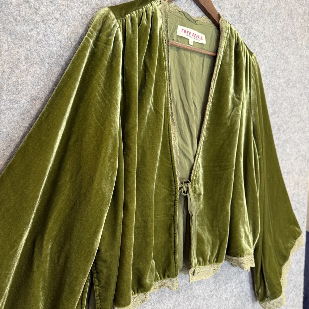 Free People Bed Velvet Jacket Small Medium Oversized Lace Trim Slouchy Front Tie - Picture 3 of 15